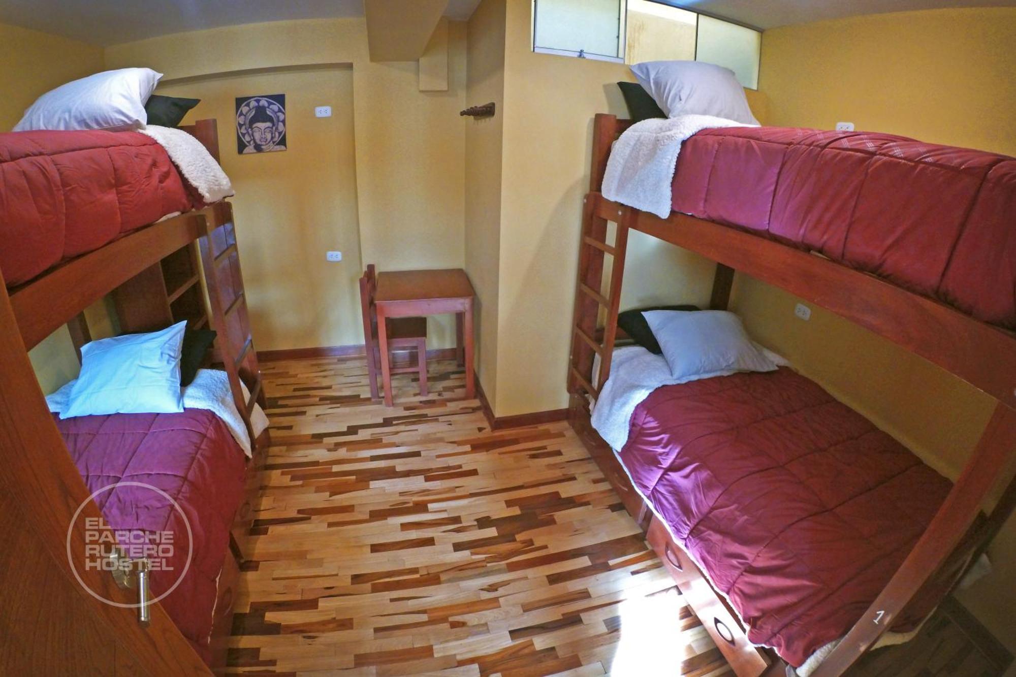 El Parche Rutero Hostel Písac Exterior foto